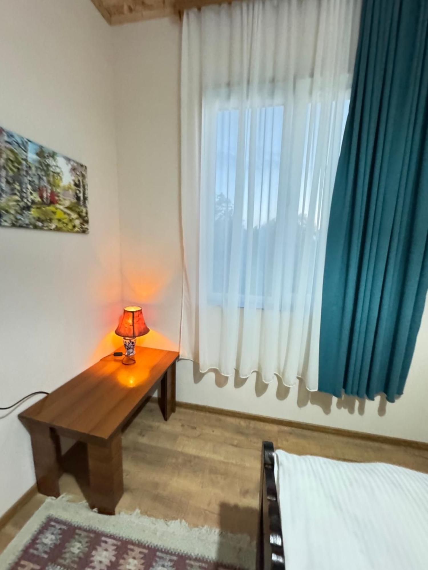 Odo'S Guest House マートヴィリ エクステリア 写真